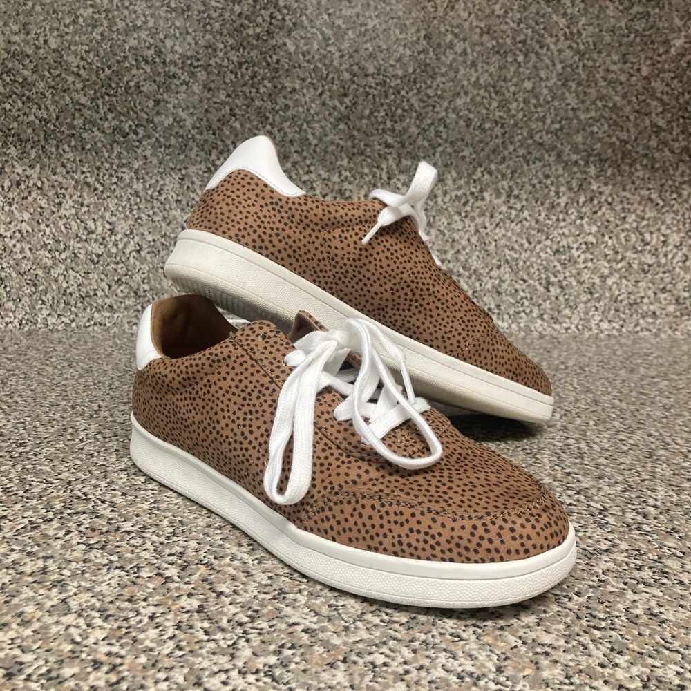 Old Navy Leopard Sneaker